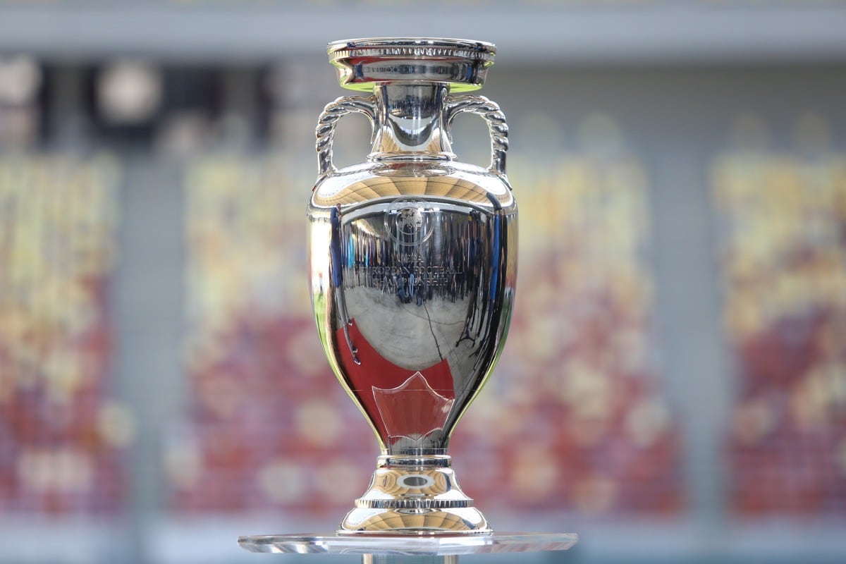 Der UEFA Euro Pokal - Wer wird Europameister 2024? (Copyright depositphotos.com)