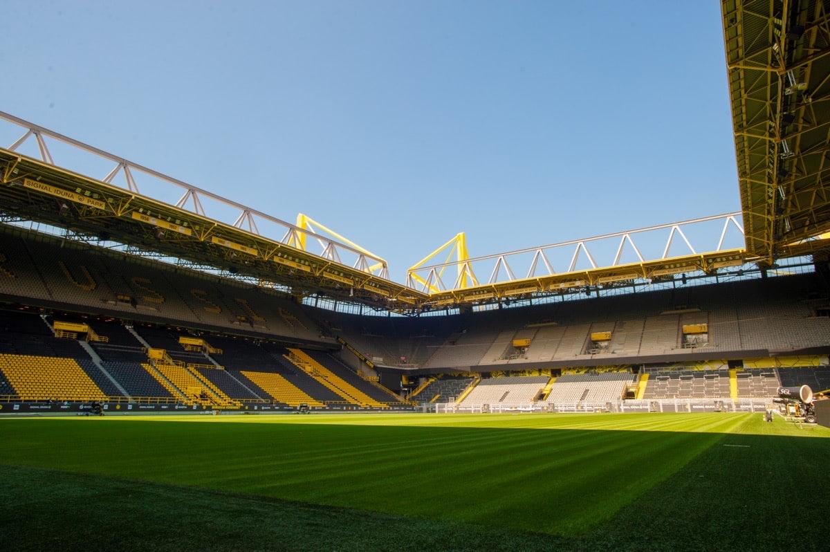 Der Signal Iduna Park in Dortmund wird während der EM 2024 BVB Stadion Dortmund heißen. (Copyright depositphotos.com)