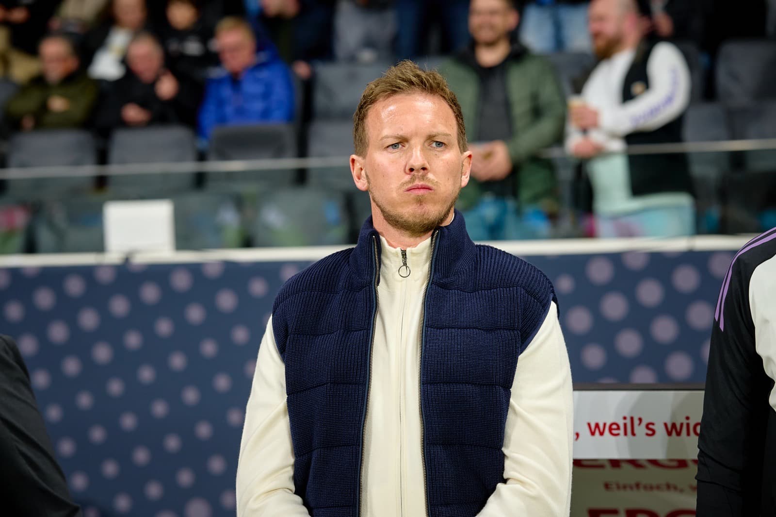 BundestrainerJulian Nagelsmann beim Länderspiel gegen die Niederlande (2:1 Sieg) (Depositphotos.com)